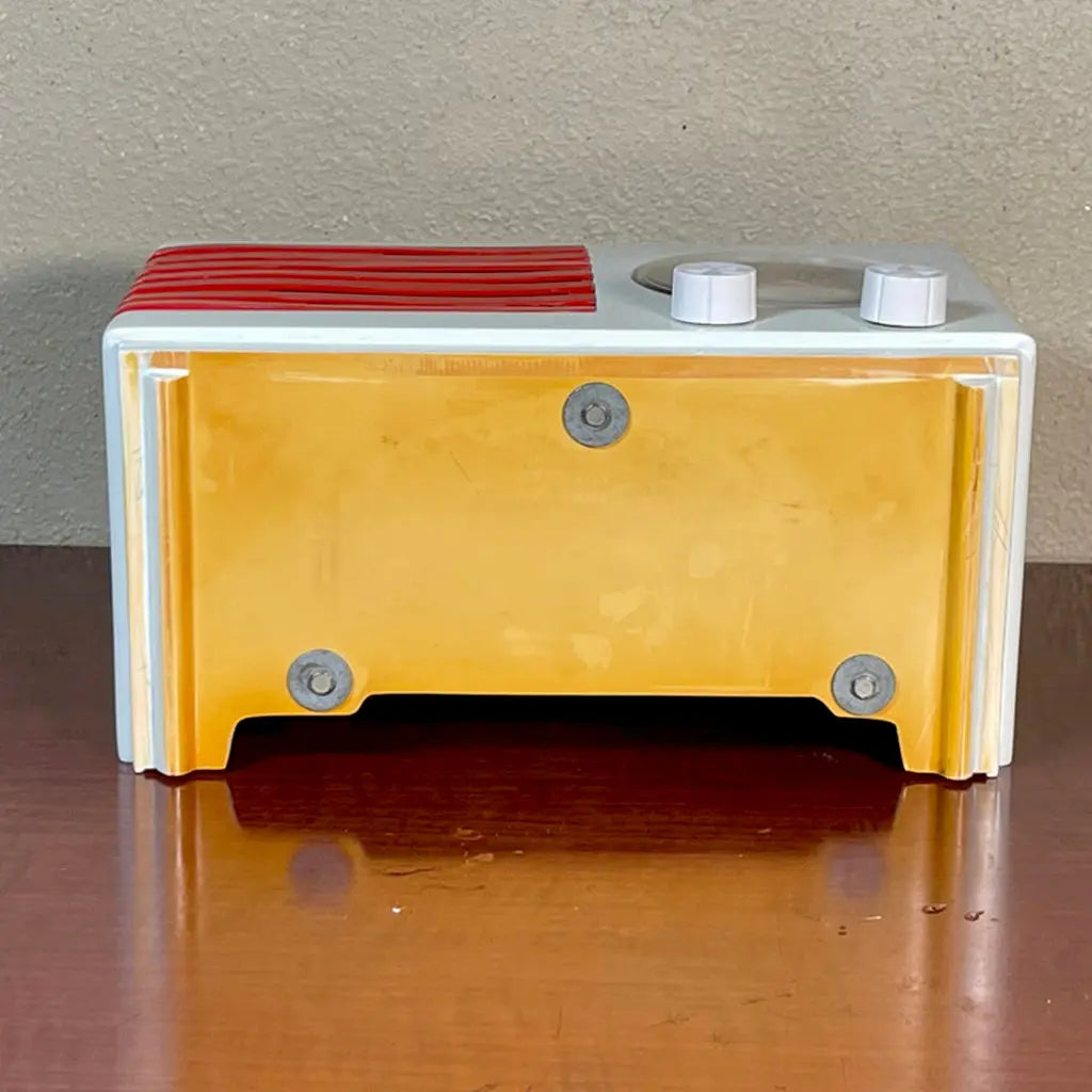 Emerson 400 "Patriot" Catalin Radio, White Restoration #1 Catalin Store Sells Catalin Radios and Art Deco Radios
