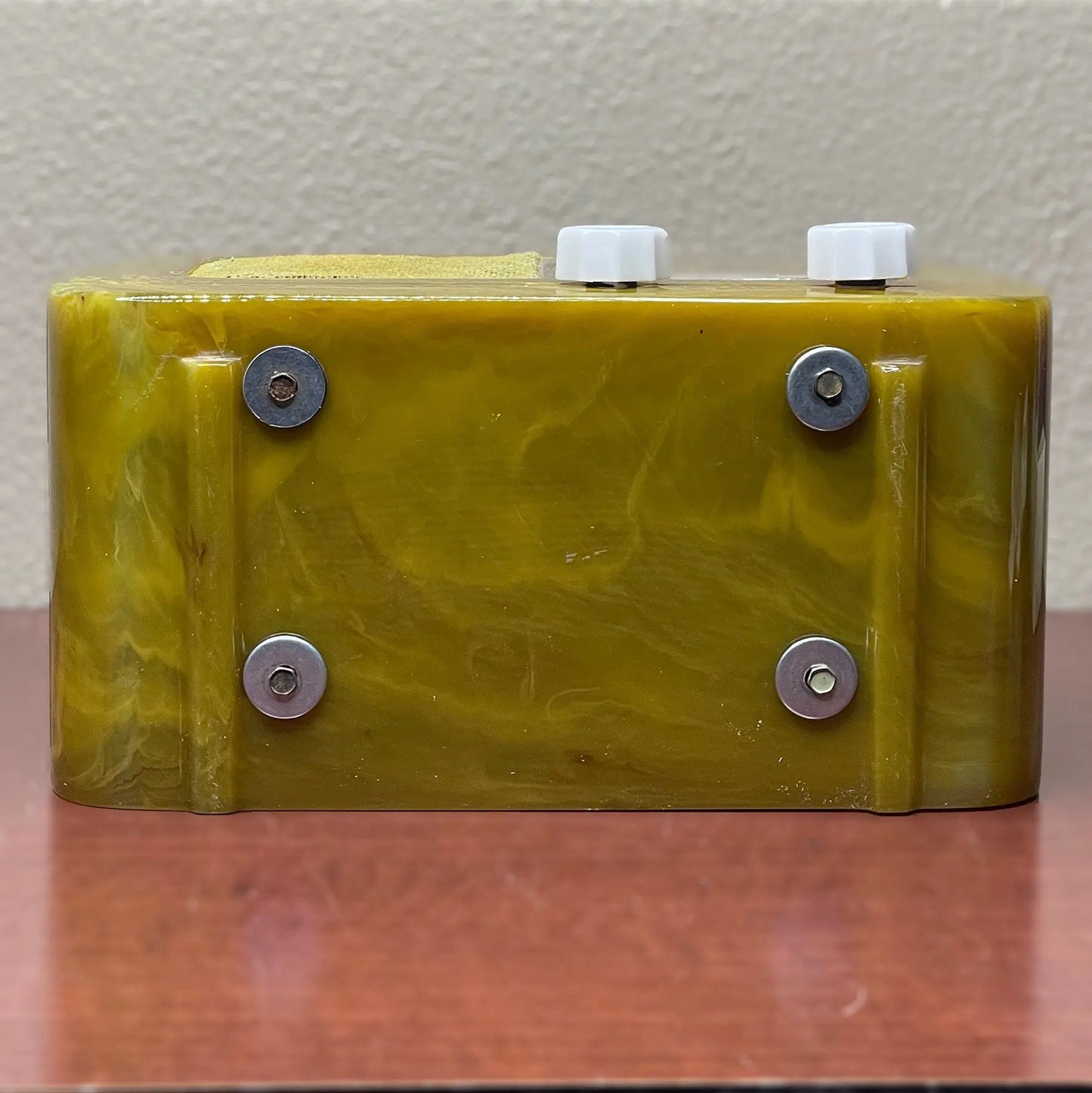 FADA 711 "Dip Top" Catalin Radio Green Onyx