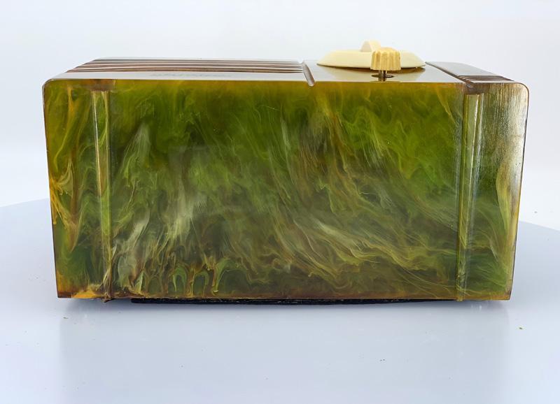 RCA Catalin Radio Victor 9TX Green Swirl- "Little Nipper"