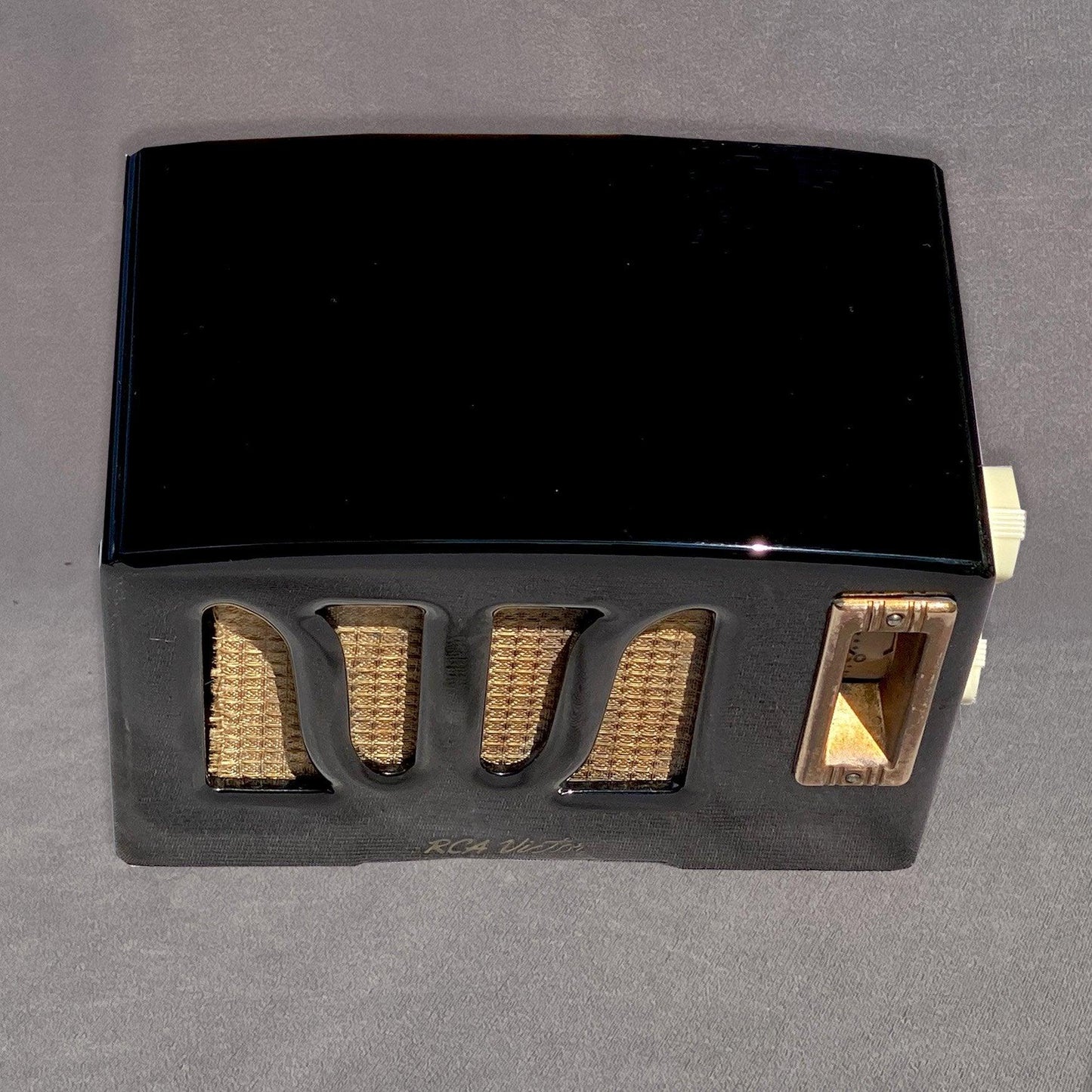 RCA RC350 "Tulip" Catalin Radio - Jet Black