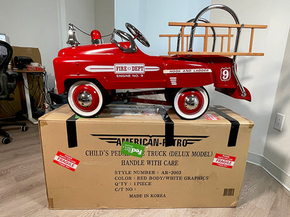 American Retro AR-2003 Fire Truck All Original and Collector Condition