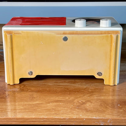 Emerson 400 "Patriot" Catalin Radio, White Restoration #2