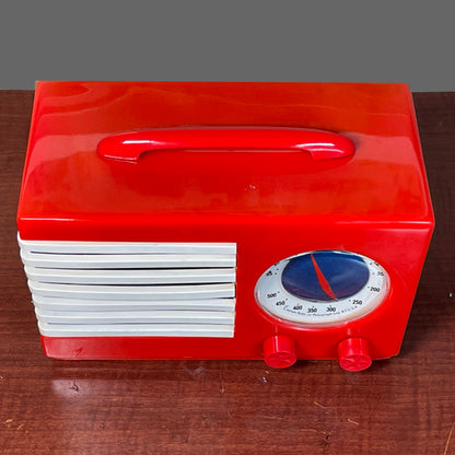 Emerson 400 'Patriot' Catalin Radio- Red/ Blue Grille