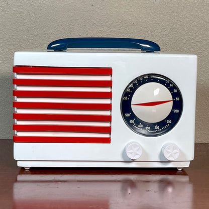 Emerson 400 "Patriot" Catalin Radio, White Restoration #1
