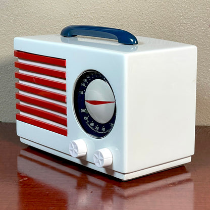 Emerson 400 "Patriot" Catalin Radio, White Restoration #1