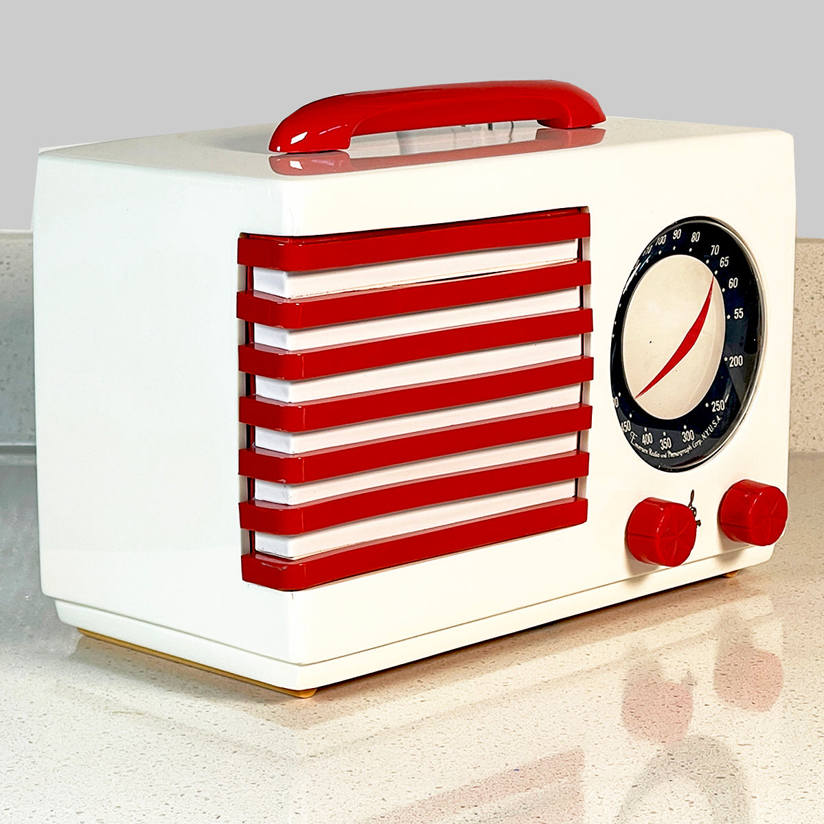 Cosmetically Restored Emerson 400 Patriot White with Red Trim by Catalinstore.com