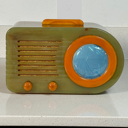 FADA 115 "Streamliner" Onyx Green Catalin Radio Restoration