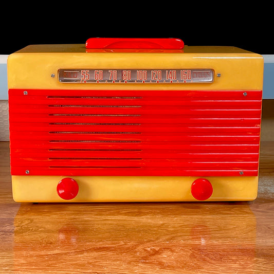 GAROD 6AU1 Catalin Radio Yellow and Red Swirl