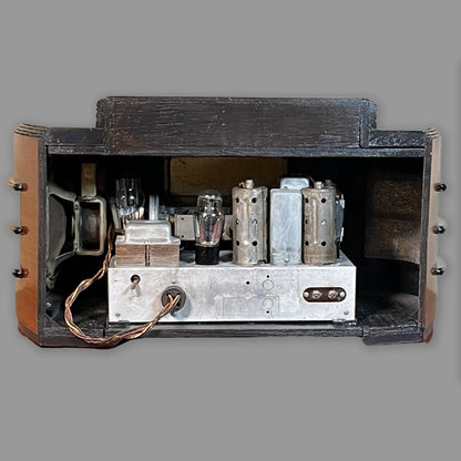 Sparton 6218 ‘Lobster’ Tube Radio 'Ingraham Cabinet'