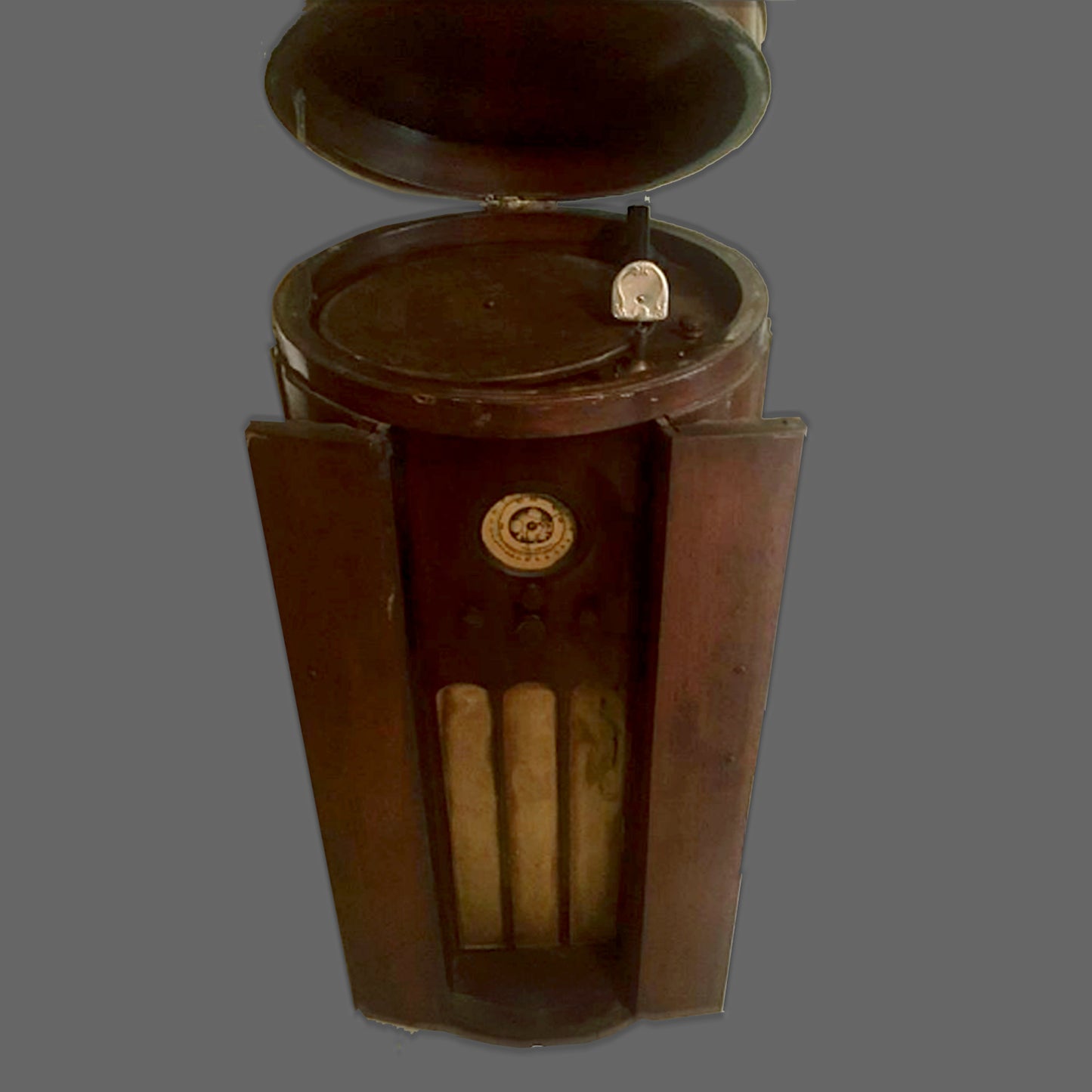 Tiffany Tone Riviera R 66 MT Phonograph/Radio Cylindrical Console