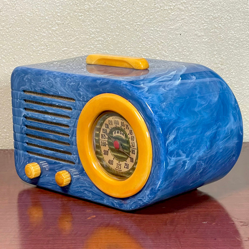 Blue Catalin Radio