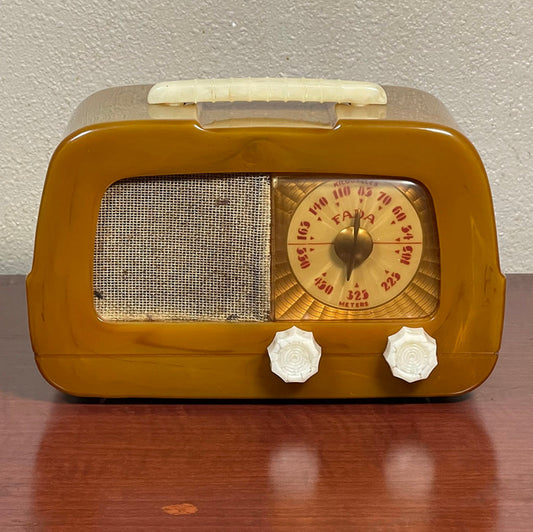 FADA 711 "Dip Top" Catalin Radio- Green Onyx