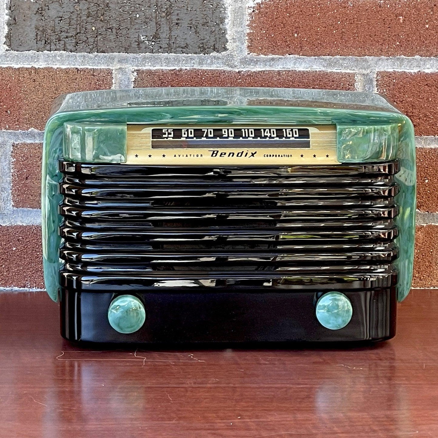 Bendix 526C Catalin Radio- Green Jade