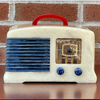 FADA L56 Catalin Radio- Red White and Blue